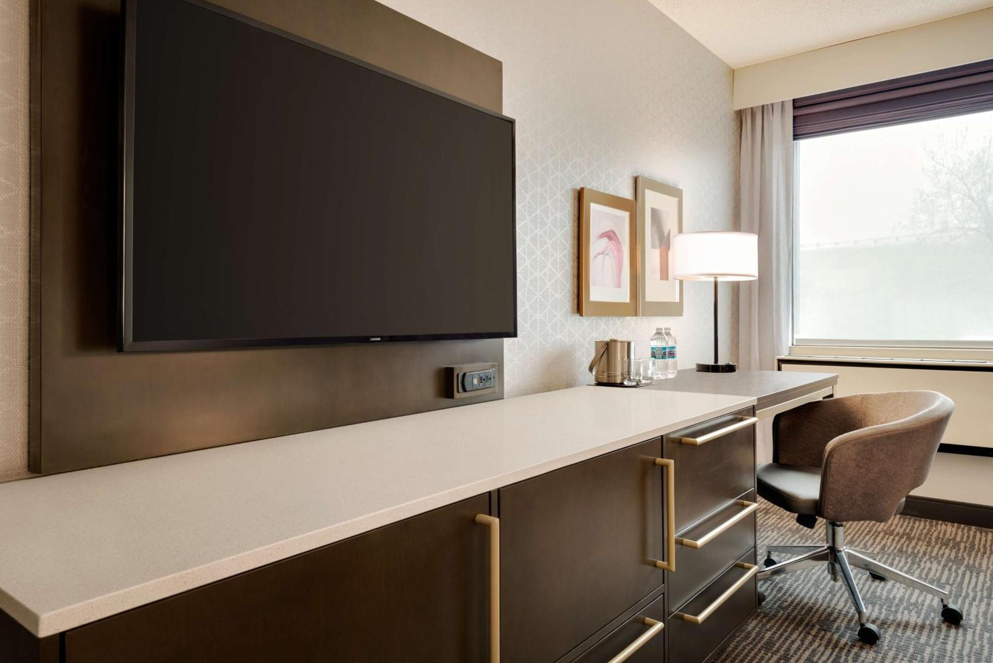 Hotel Doubletree By Hilton St. Paul, Mn Saint Paul Esterno foto